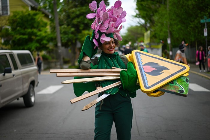 Photo Essay: Portlanders Young and Old Celebrate Earth Day With Making Earth Cool